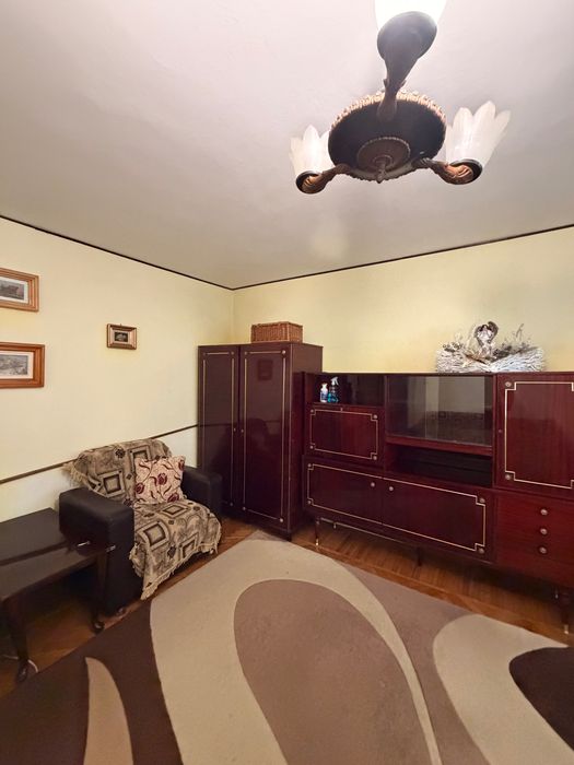 Apartament cu 3 camere de inchiriat Botosani