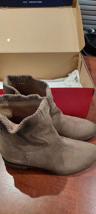 Ghete piele marimea 40