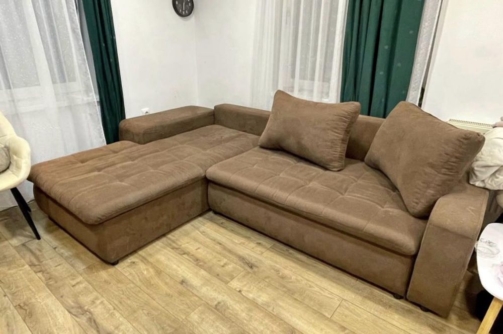 Canapea extensibila Mall