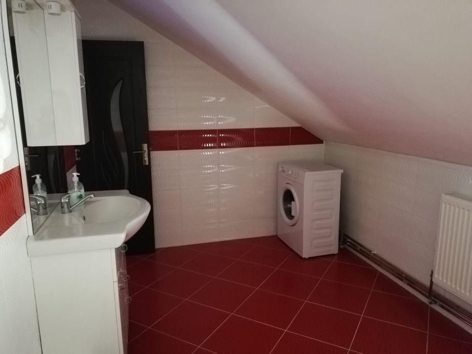 Apartament de închiriat