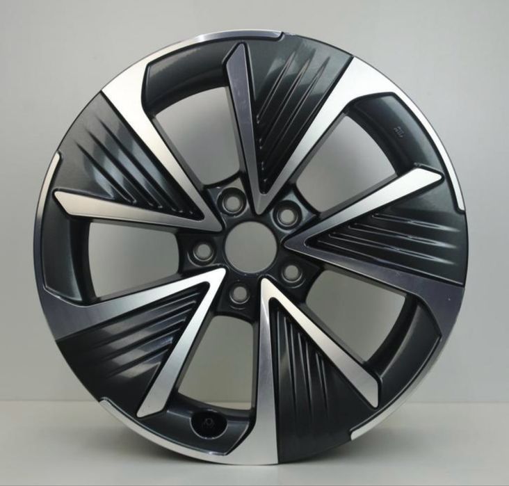 Lexus RZ джанти 18 цола