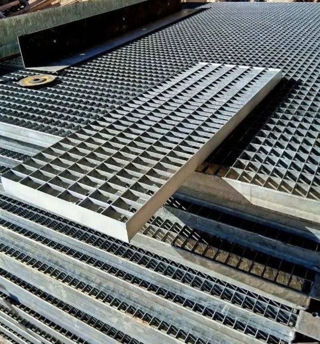 Grătare zincate galvanizate