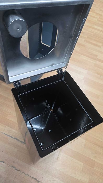 Кош за отпадъци с пепелник