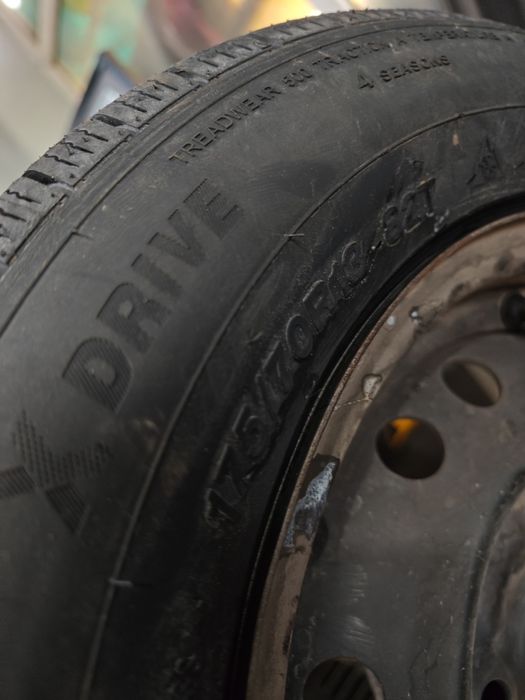 Avto shina Largo Arduza Ustanovka ichida