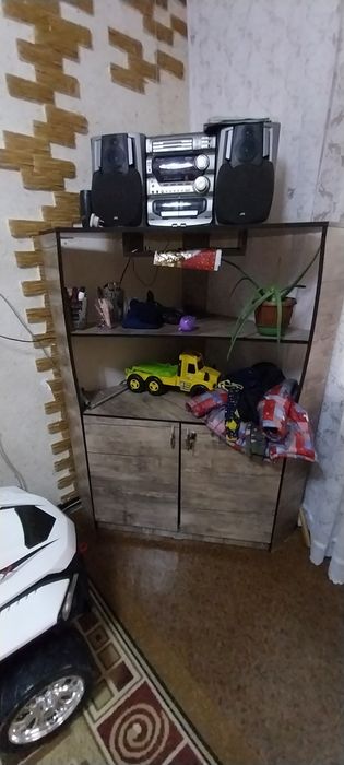 Продаеться уголок для гостинной