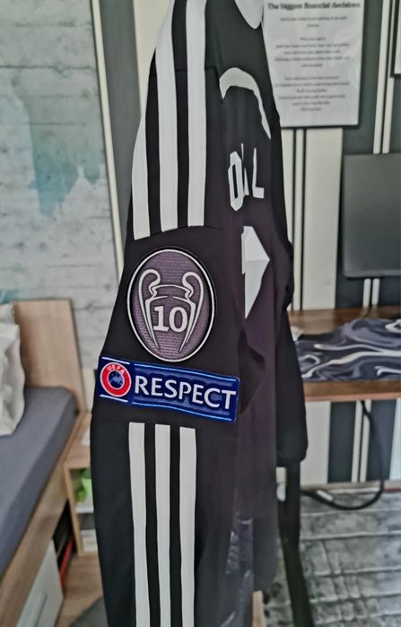 Тениска Real Madrid на Adidas.