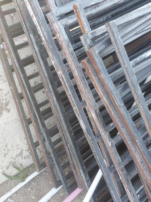 Рещетки на окна.