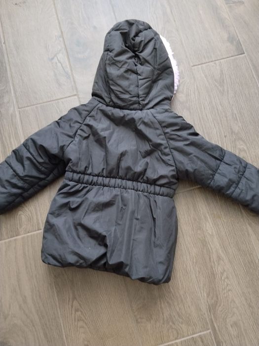 Geaca iarna fetita marimea 80, captusita cu fleece, gluga