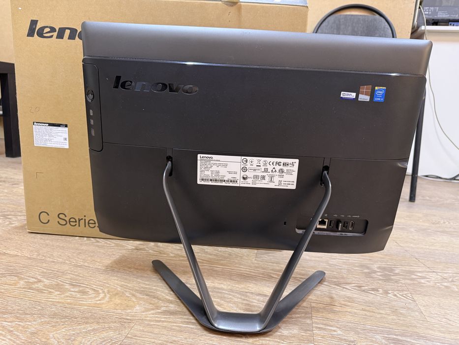 Продам моноблок LENOVO c40-30 21,5’