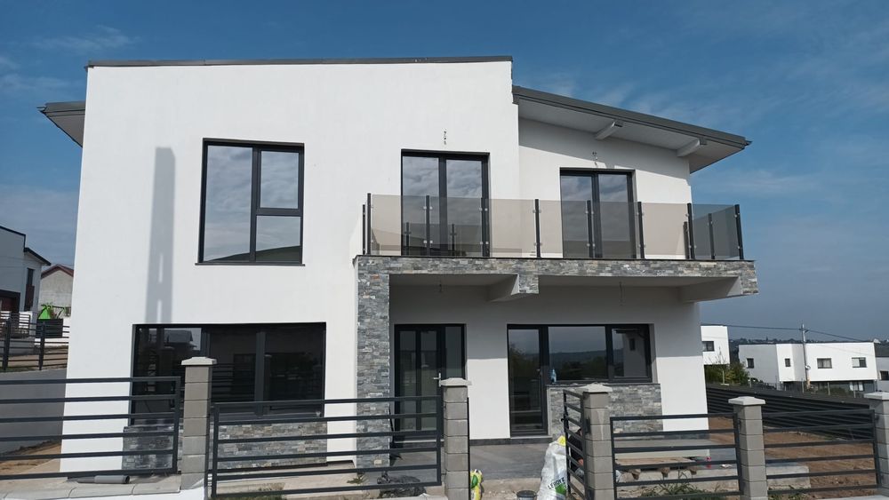 Casă de vânzare Horlești, Rediu, Iași. Rediu • OLX.ro