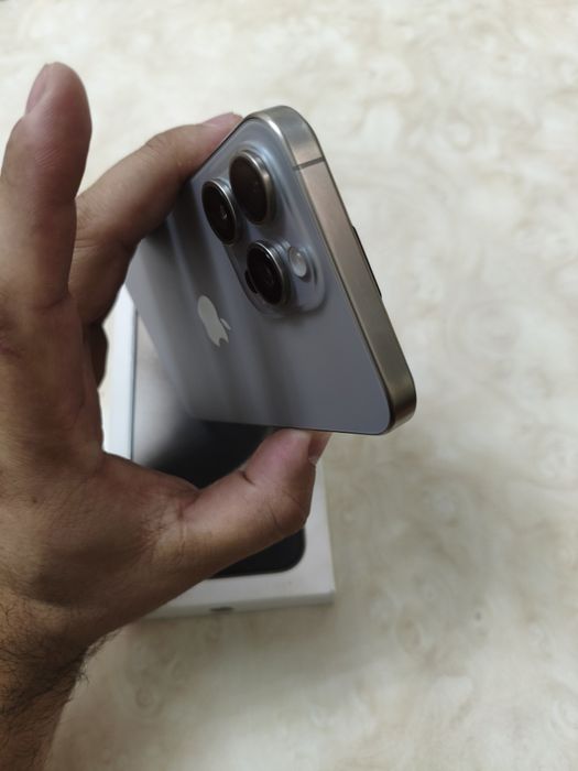 Iphone 15pro max Natural titanium 256GB Ideal