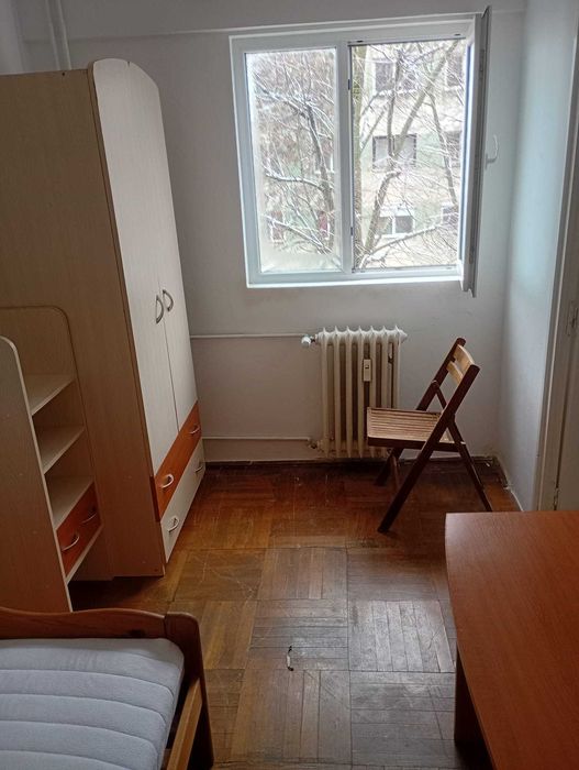 Dau in chirie garsoniera