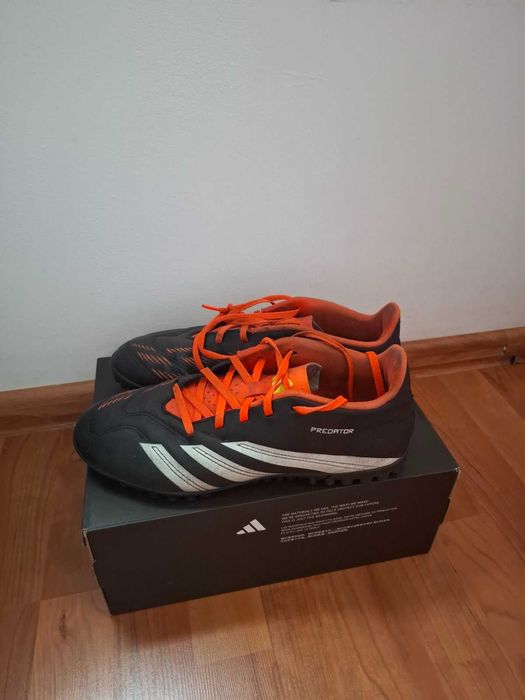 Стоножки Адидас Predator 42 номер