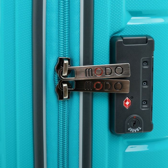 Чемодан MODO by Roncato 3402 Starlight 2.0 Trolley - 55 см