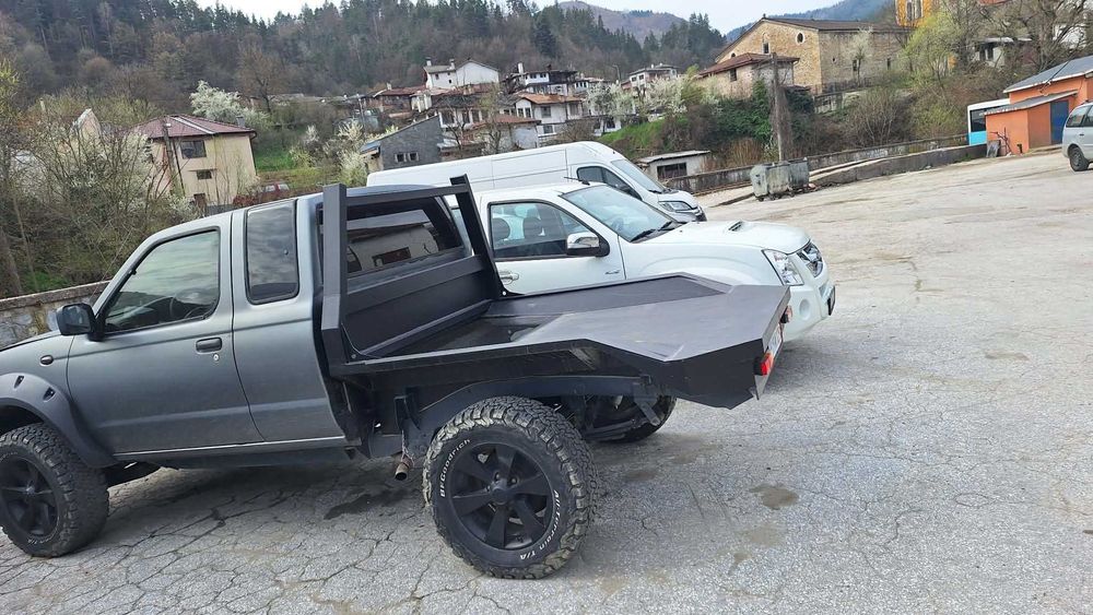 кош на пикап нисан навара d22