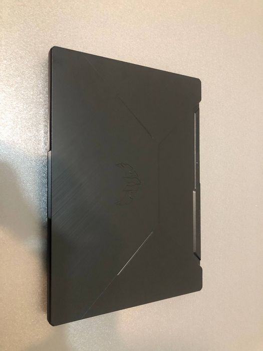 ASUS TUF F15 FX506L Intel core i510300H