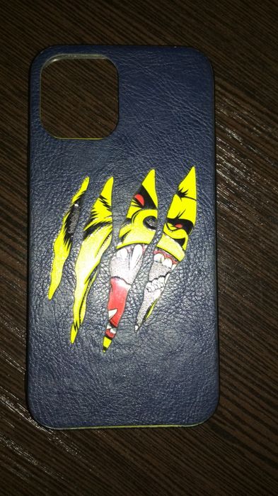 Чехлы на айфон 12 pro