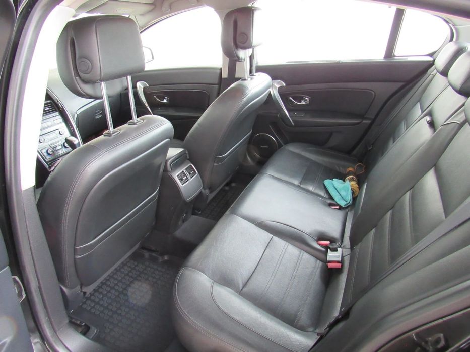 Renault Latitude Renault Latitude Initiale Paris 2.0 dci 175 cp EDC,91000 km