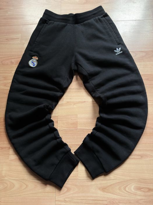 Pantaloni pants joggers sweats cuffed tapered Adidas Real Madrid