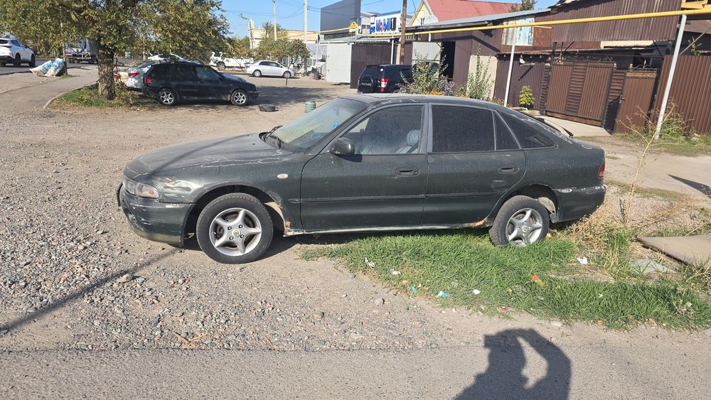 Продам мицубиси галант