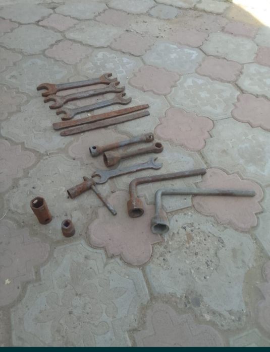 Ключи гаечные в отличном состоянии