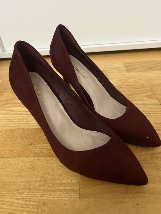 Туфли бордовый новый