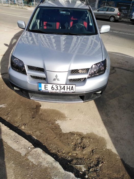 Suv . Mitsubishi outlander 2.4 160 КС. Бензин04