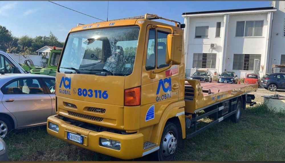 Nissan iveco atleon platforma hidraulica cu furculita si troliu