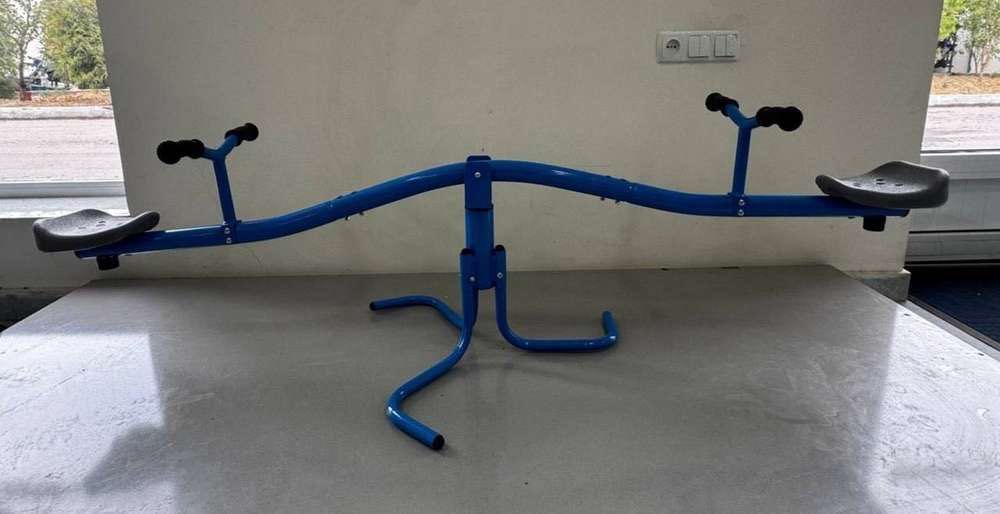 Детские качели балансир Барс 360° | Волнистые качели карусель