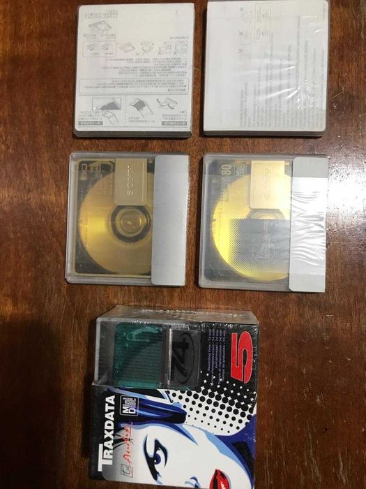 Продаю MD диски.