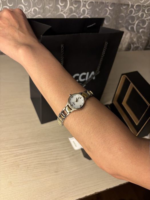 Часы для подарок