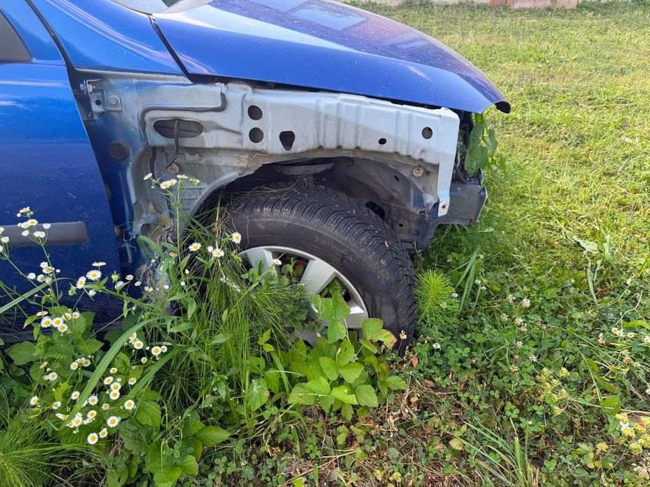 Opel Combo 1.3 diesel avariat
