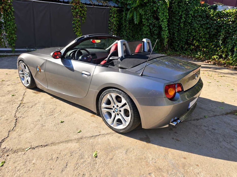 BMW Z4 2004 — imagine 2