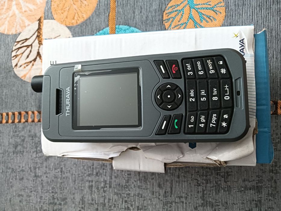Спутниковый телефон THURAYA XT-LTE