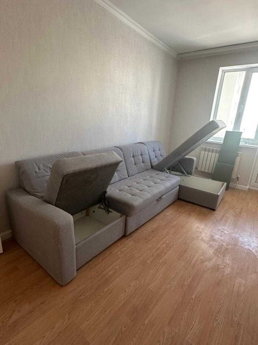 Диван угловой раскладной б/у