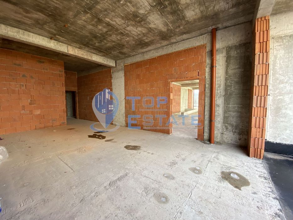 Продава се Заведение в Горна Оряховица - 277 кв.м за 1860 €/кв.м - Снимка #10