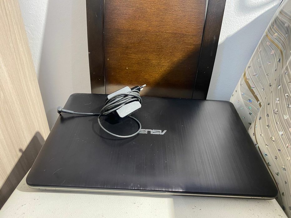 ASUS Vivobook c Type-C/SSD