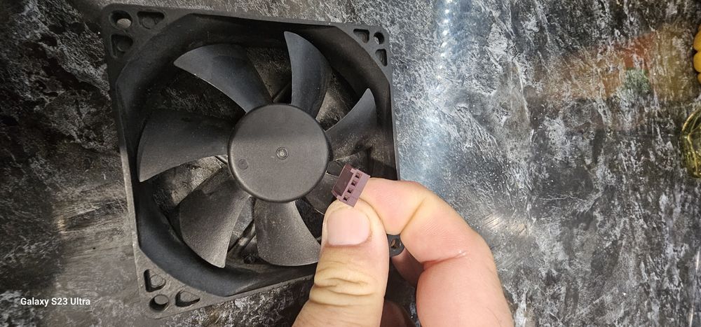 Части за компютър