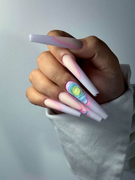 Manichiură cu gel, polygel,  ojă semipermanentă