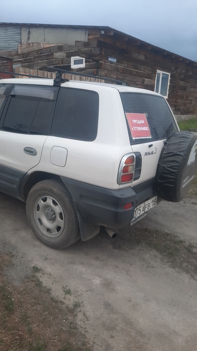 Продам машину тойота