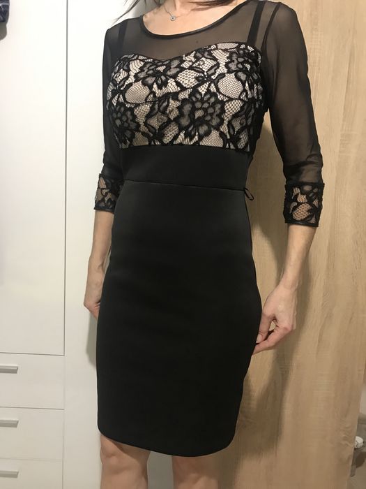 Черна рокля с дантела