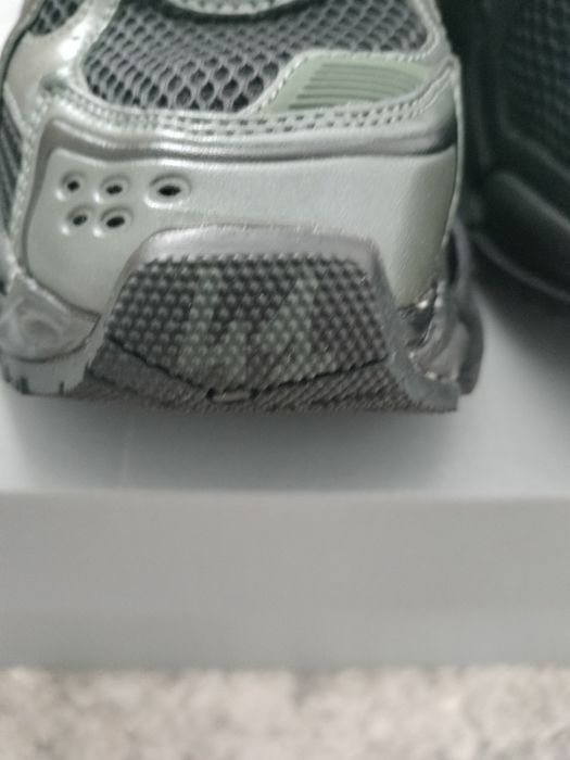 balenciaga runner