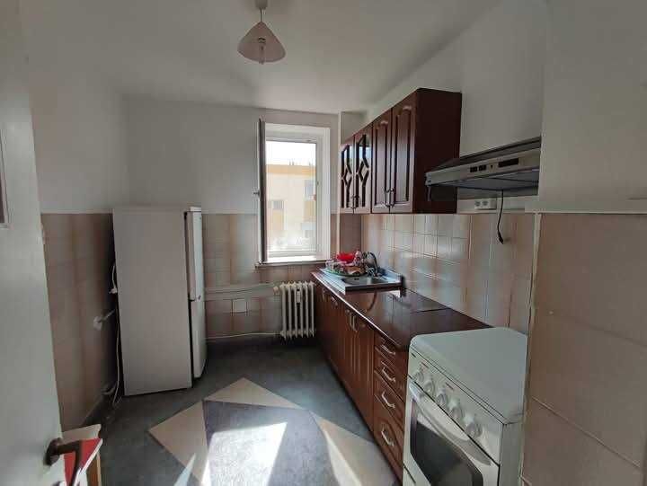 Închiriez apartament 2 camere Calea București lângă McDonald's