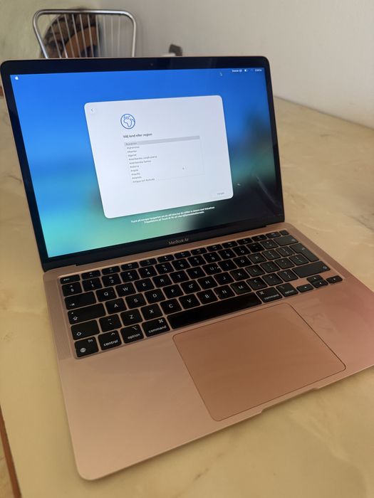 Macbook air M1 2020