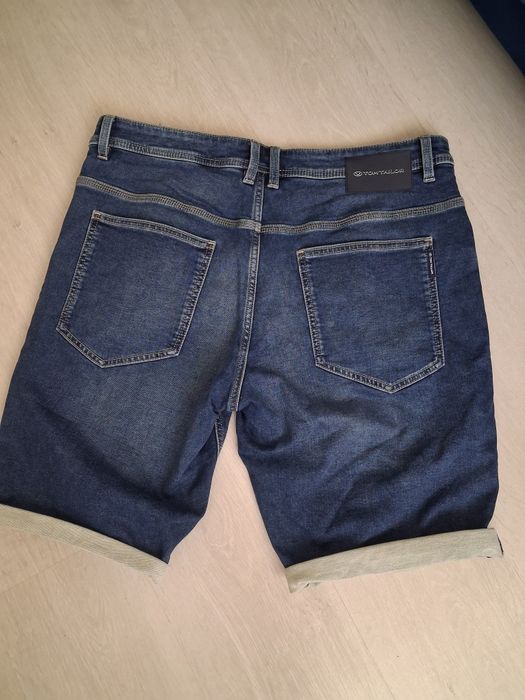 Vand  Pantaloni scurti de Blugi Tom Tailor  Josh Shorts marime W 36  L Barbati