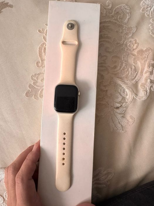 Продам Apple Watch 7 series 41mm.
