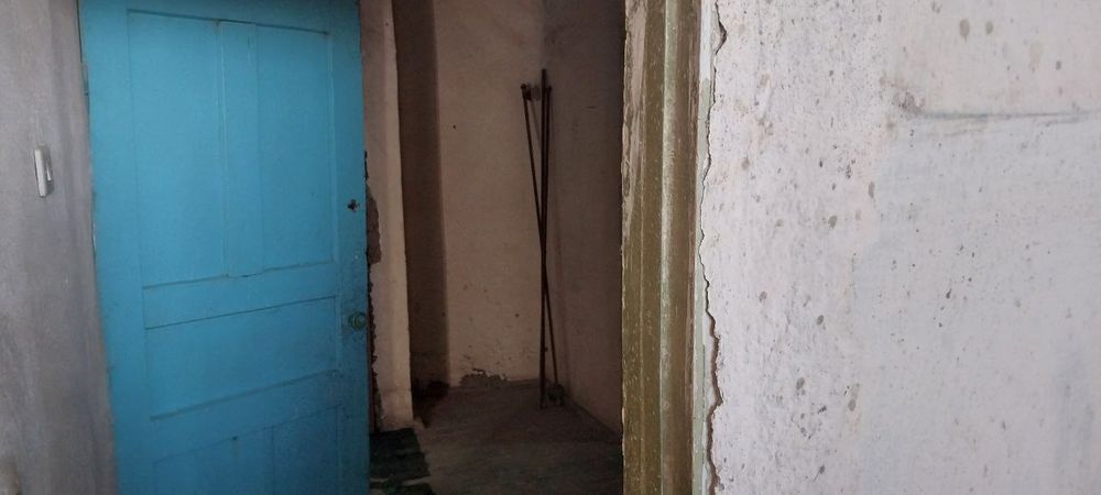 4 xonali dom sotiladi