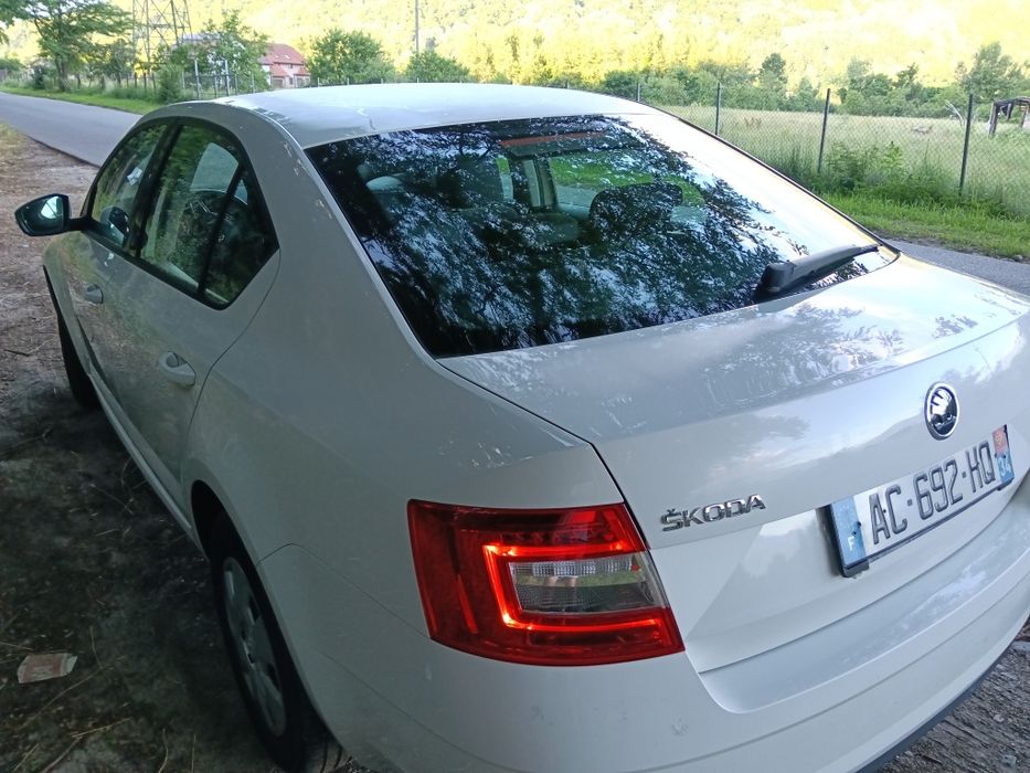 SKODA Octavia 2019 — imagine 4