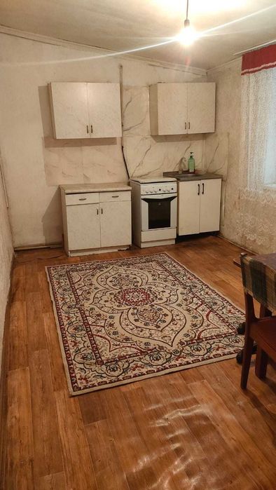 сдается дом желательно  семейным