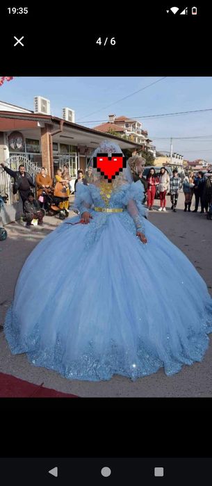 Булчински рокли .